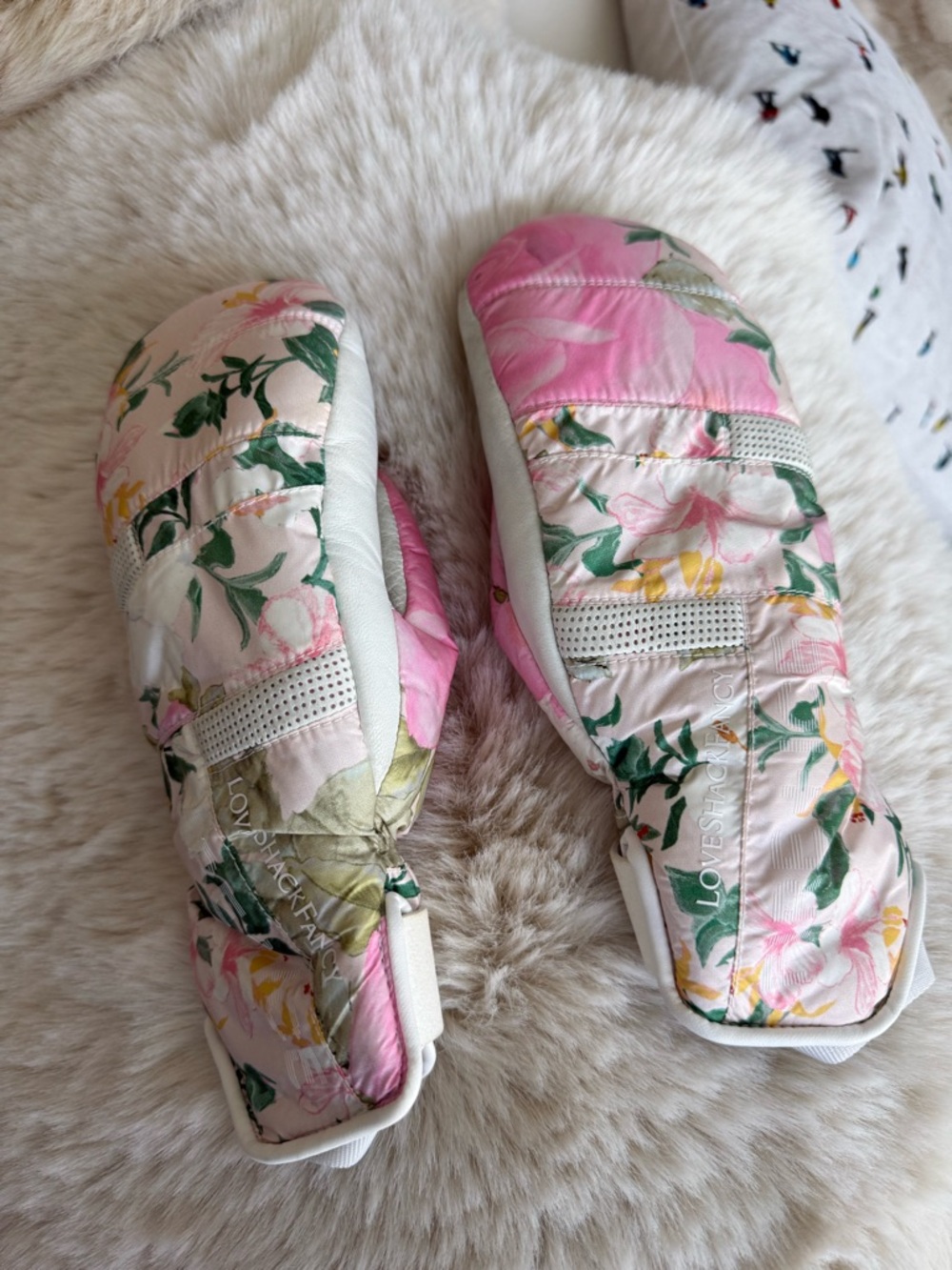 LoveShackFancy Pink Floral Quilted Mittens